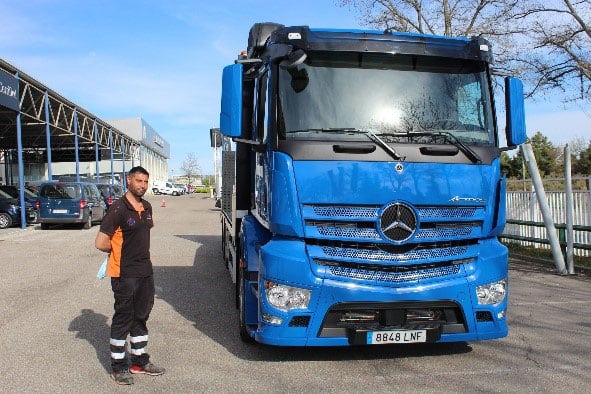 nuevo-camion-mercedes-alcamar-2