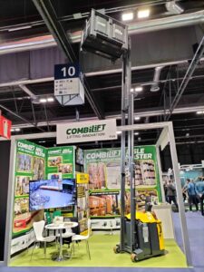 STAND COMBILIFT 1
